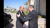 الدكتور عبد العزيز  (2)