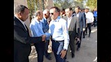 محافظ أسوان يقدم العزاء لأسرة المعلمة