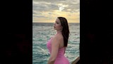 نسرين طافش تستمتع بالبحر (3)