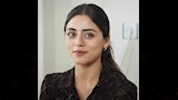 بالأبيض الناصع.. سيلا توركوغلو تخطف الأنظار بإطلالة أنيقة