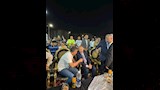 محافظ القاهرة يشارك أهالي الأسمرات متابعة افتتاح كأس العالم (4)