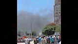 احتراق سيارتين ملاكي فى المنيا بسبب حرارة الجو  (3)