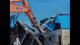 إزالة بناء مخالف في الإسكندرية (1)