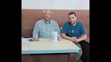 ضبط مادة كيميائية تستخدم لتغيير لون وخواص عصير القصب داخل محل بالقوصية (4)