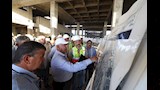 وزير النقل يتفقد الخط الثاني للقطار الكهربائي السريع (3)