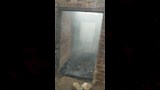 السيطرة على حريق بمخلفات زراعية 