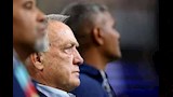 بعد ظهوره الأول بالمونديال.. لقطة إنسانية لمدرب منتخب كرواساو خلال مباراة ألمانيا بكأس العالم