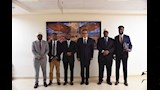 وزير الصحة يبحث مع نظيره الصومالي تعزيز التعاون الثنائي وتبادل الخبرات  (2)