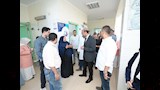 محافظ أسيوط يتفقد وحدة طب الأسرة بموشا ويُحيل موظفًا للتحقيق خلال متابعة انتظام العمل   (14)