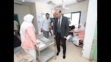 محافظ أسيوط يتفقد وحدة طب الأسرة بموشا ويُحيل موظفًا للتحقيق خلال متابعة انتظام العمل  (1)