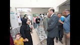 محافظ أسيوط يتفقد وحدة طب الأسرة بموشا ويُحيل موظفًا للتحقيق خلال متابعة انتظام العمل  