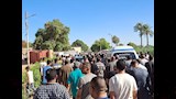 في طريق المقابر