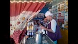 ضبط مواد تبيض عصير القصب بالفيوم 3