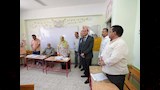 محافظ أسيوط يتفقد كنترول الشهادة الإعدادية ولجان تقدير الدرجات ويؤكد الدقة والانضباط أساس تحقيق ال (7)