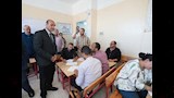 محافظ أسيوط يتفقد كنترول الشهادة الإعدادية ولجان تقدير الدرجات ويؤكد الدقة والانضباط أساس تحقيق ال (14)