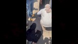 لحظة سقوط والدة العروس المقتولة