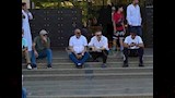إسماعيل فرغلي وصبحي خليل يشاركان في جنازة محمد مرزبان بالملابس البيضاء