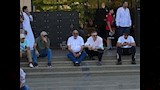 إسماعيل فرغلي وصبحي خليل من جنازة الراحل محمد مرزيان (2)