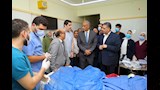 المحافظ خلال الزيارة
