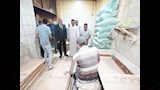 محافظ أسيوط يفاجئ مخابز شرق وغرب المدينة.. وتحرير 3 محاضر مخالفات لضمان وصول رغيف خبز مطابق للمواصفات (13)
