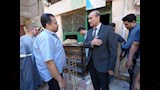 محافظ أسيوط يفاجئ مخابز شرق وغرب المدينة.. وتحرير 3 محاضر مخالفات لضمان وصول رغيف خبز مطابق للمواصفات (16)