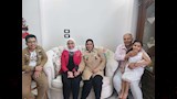 كنزي وسط أسرتها