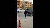الفنانة شيرين تصل عزاء الفنان محمد مرزبان (5)