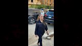 الفنانة شيرين تصل عزاء الفنان محمد مرزبان (3)