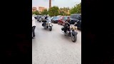توافد البايكرز على عزاء الفنان محمد مرزبان (2)