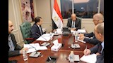 وزير الكهرباء يناقش مشروعات طاقة متجددة (2)