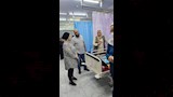 رئيس مدينة قويسنا تتابع حالة الطفلتين