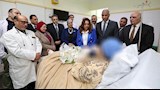 لفتة إنسانية.. وزيرة التنمية تطمئن على رئيسة قرية تفتيش أبوسكين بالمستشفى العام
