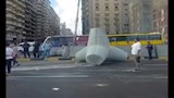 سقوط كتلة خرسانية بكورنيش الإسكندرية