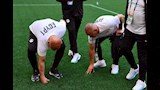 الجهاز الفني لمنتخب مصر يتفقد ملعب مواجهة نيوزيلندا في كأس العالم