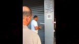 غلق وتشميع 34 محلًا غير مرخصًا وإعدام منتجات غذائية فاسدة بالقاهرة (3)