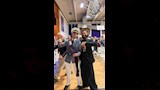 أحمد سعد يحتفل بتخرج ابنه