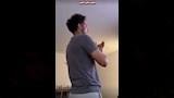 مينا مسعود يشجع المنتخب المصري في مباراته ضد نيوزيلندا (2)_7