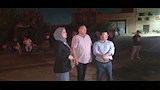 محافظ القليوبية يتابع ميدانيًا حريق الخانكة ويُوجه بدعم فرق الإطفاء (8)
