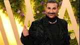 قبل قص ضفيرته.. "تقاليع" تراجع عنها أحمد سعد عقب الهجوم عليه