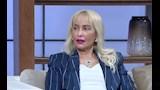 "كان يقولي لمي شعرك".. زوجة حسام حسن تكشف سبب خلعها الحجاب وقصة حبهما
