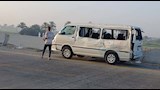 تصادم ميكروباص وسيارة نقل على الطريق الإقليمي بالشرقية (1)