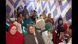 محافظ القليوبية يتفقد قافلة طبية مجانية ويؤكد دعم الخدمات الصحية بالقرى (3)