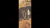 جهاز أكتوبر الجديدة يعلن إصلاح كسر خط الطرد الرئيسي بعد تجمعات المياه بالشوارع (5)