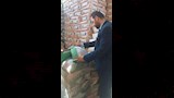  ضبط نصف طن أرز منتهي الصلاحية داخل مخزن تجاري بالأقصر