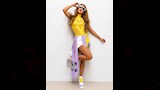 بملابس العلم البرازيلي هكذا شجعت شاكيرا  منتخبها(2)