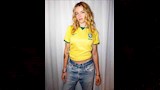 ميلي ألكوك بتيشرت المنتخب البرازيلي