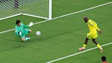 خلال مباراة جنوب أفريقيا وكوريا الجنوبية (2)