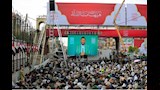 إحياء أبناء الطائفة الشيعية لذكرى عاشوراء (5)