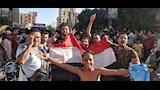 أهالي أسيوط يحتفلون بتأهل منتخب مصر (23)