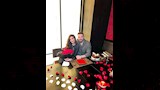 أجواء رومانسية في عيد ميلاد ملك أحمد زاهر